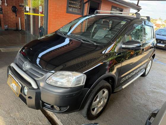 VOLKSWAGEN CROSSFOX 1.6 MI FLEX 8V 4P MANUAL